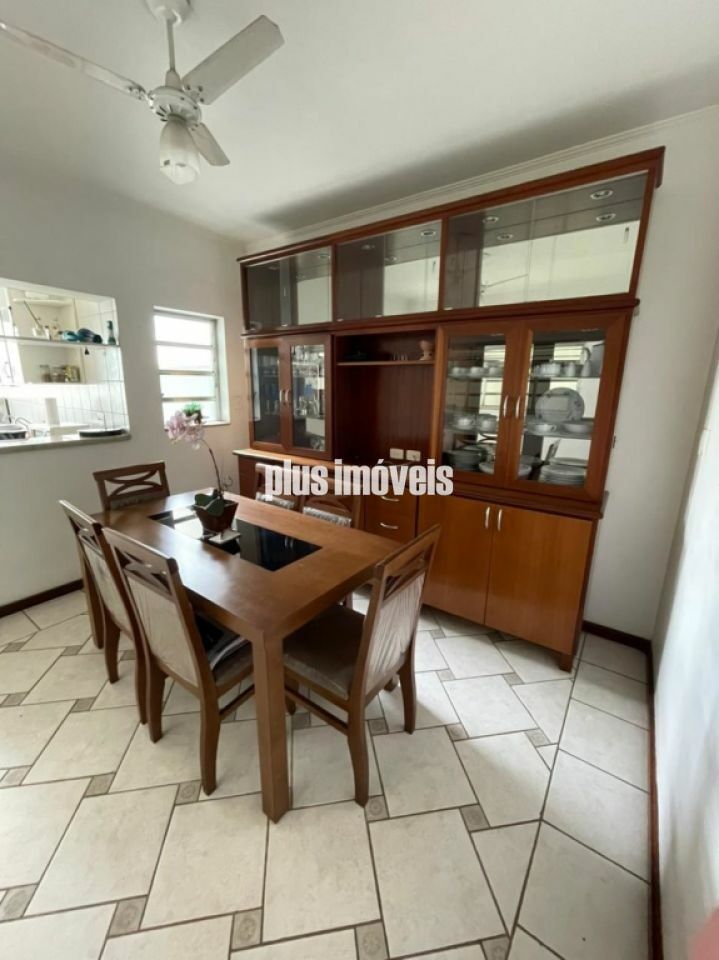 Casa, 4 quartos, 222 m² - Foto 3