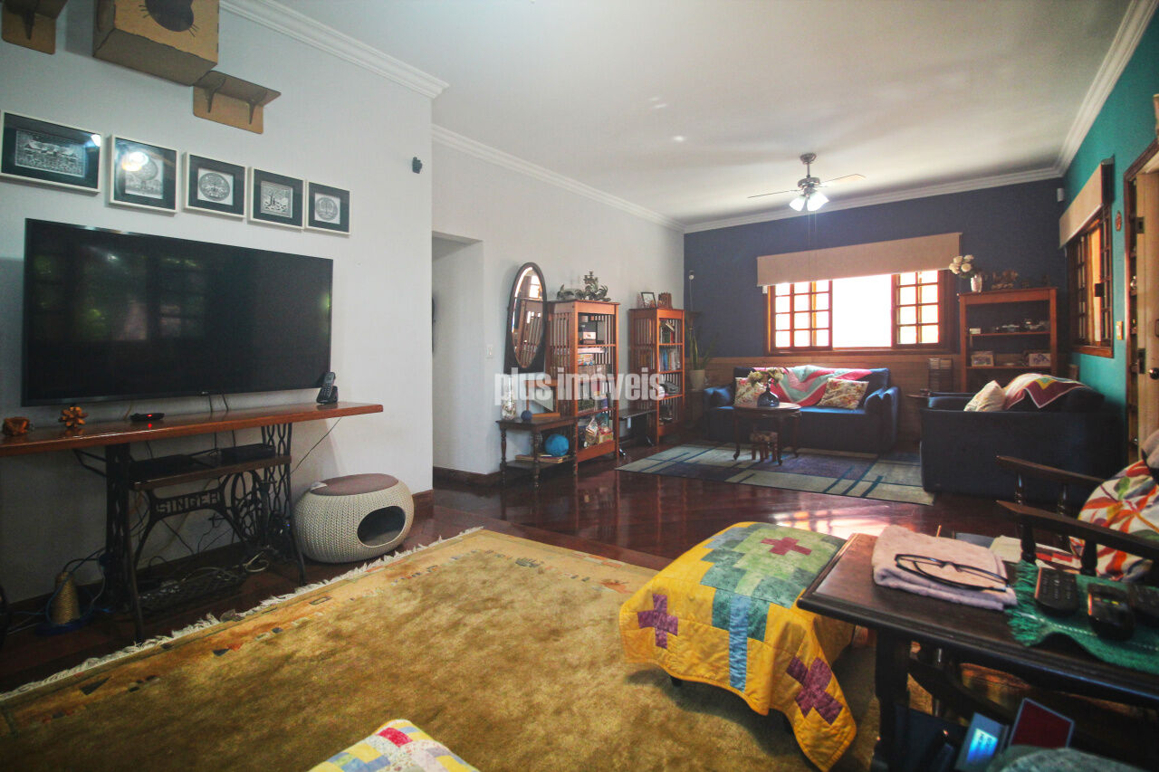 Casa, 4 quartos, 271 m² - Foto 9