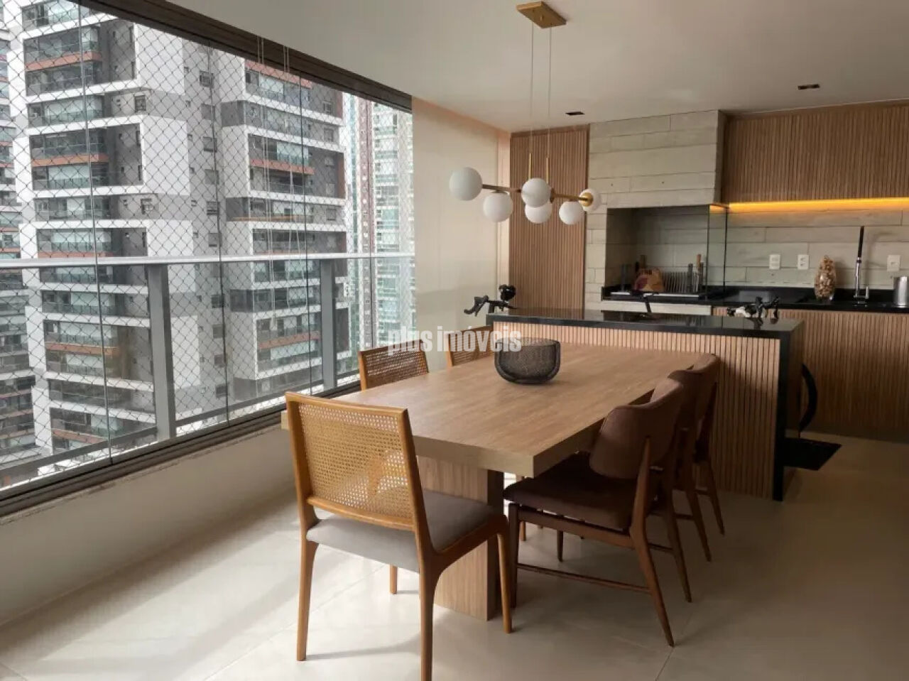 Apartamento, 3 quartos, 131 m² - Foto 1