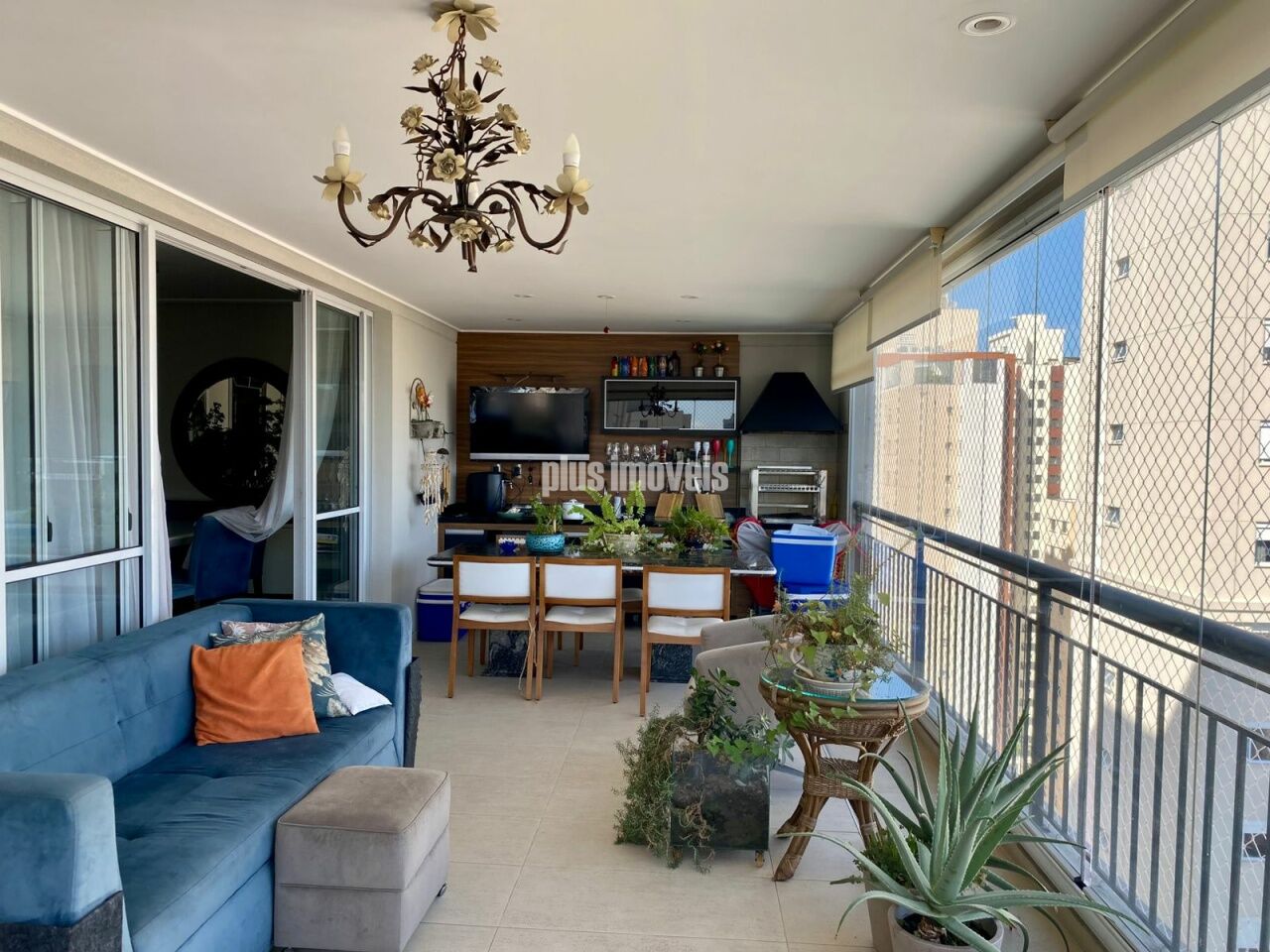 Apartamento, 4 quartos, 205 m² - Foto 1