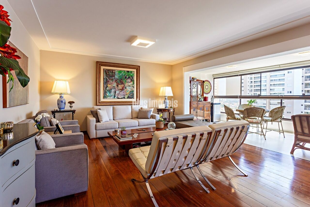 Apartamento, 4 quartos, 195 m² - Foto 1