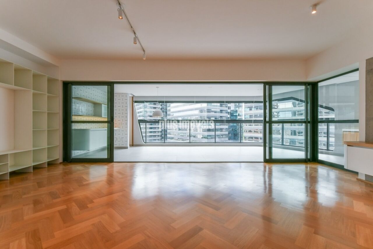Apartamento, 3 quartos, 196 m² - Foto 1