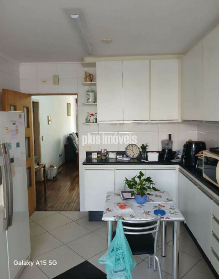 Apartamento, 3 quartos, 130 m² - Foto 1