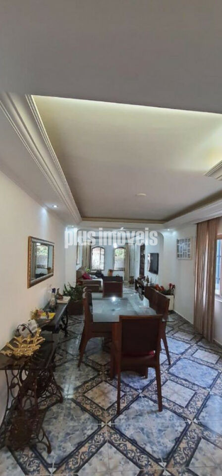 Casa, 3 quartos, 200 m² - Foto 1