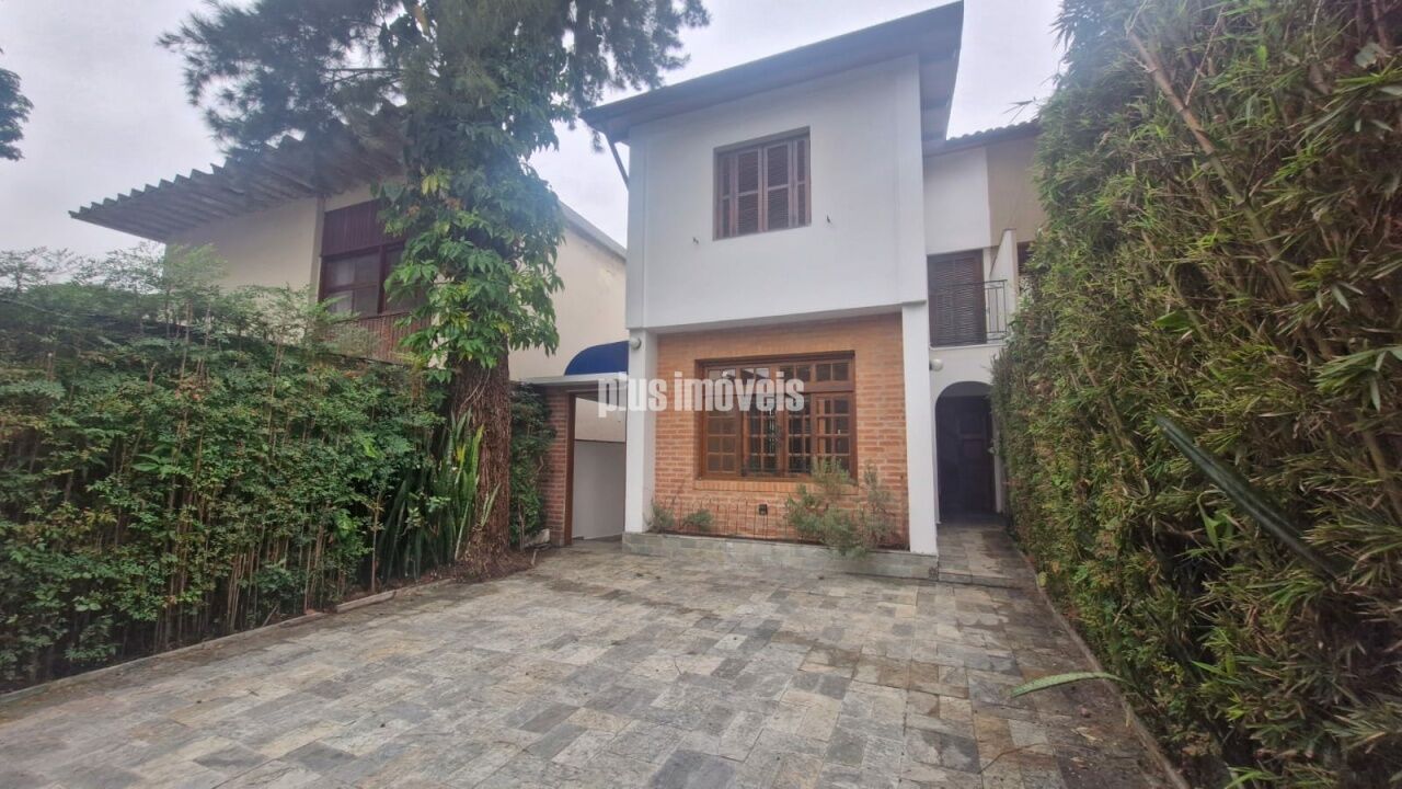 Casa, 3 quartos, 221 m² - Foto 1
