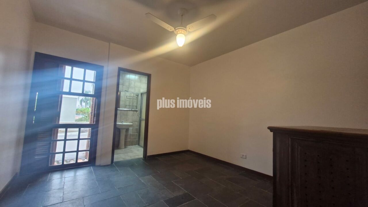 Casa, 3 quartos, 221 m² - Foto 40