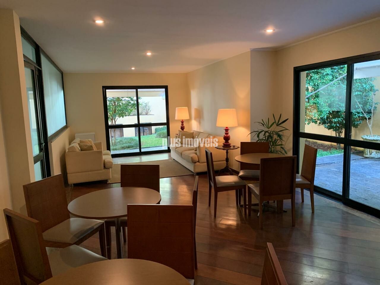 Apartamento, 3 quartos, 170 m² - Foto 1