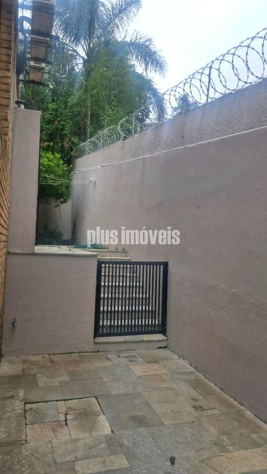 Casa, 4 quartos, 340 m² - Foto 30