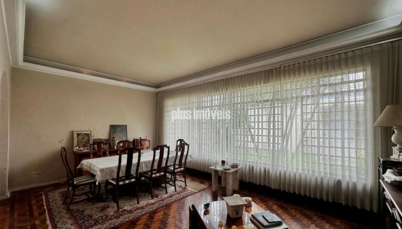 Casa, 3 quartos, 240 m² - Foto 1