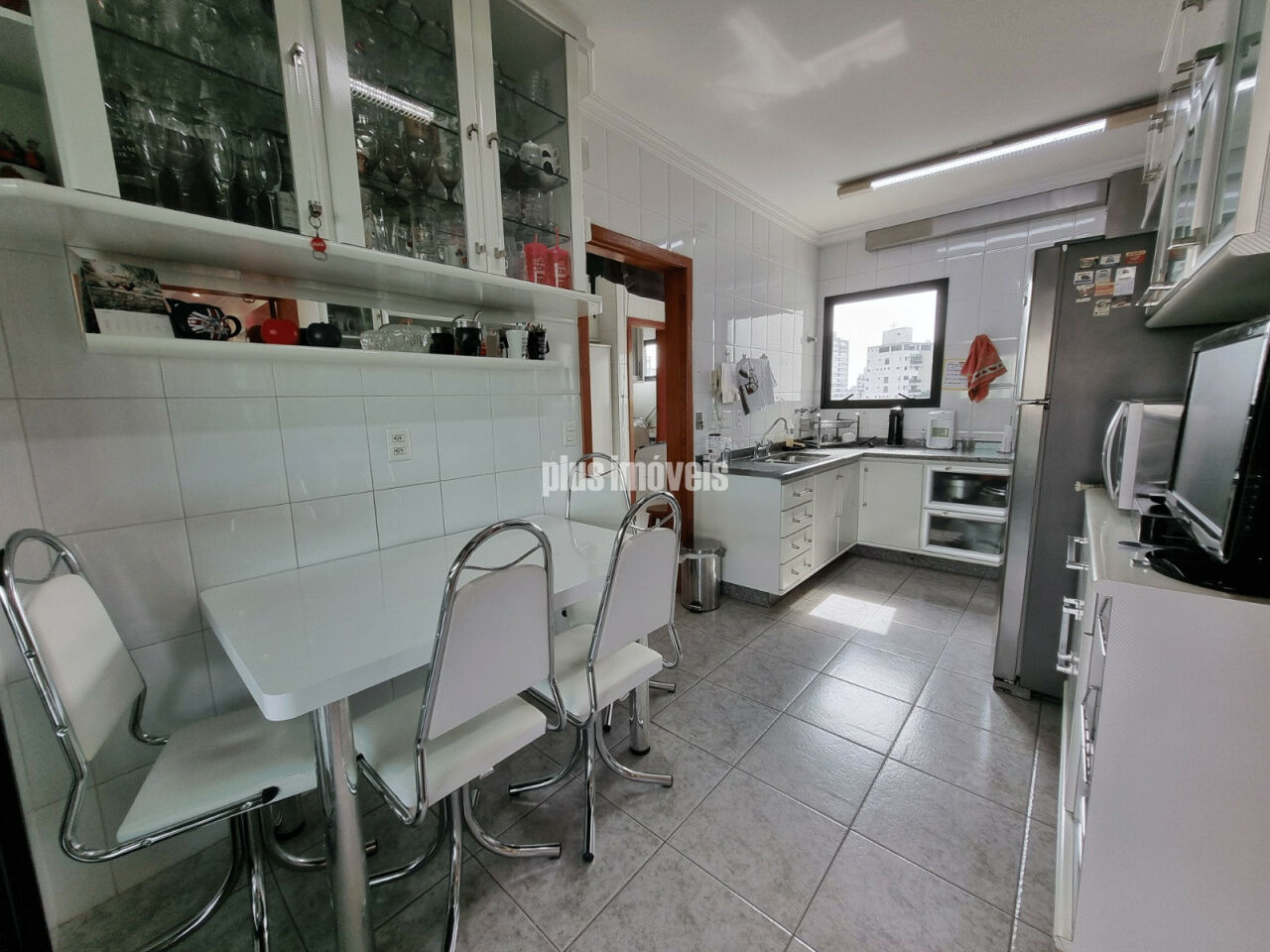 Apartamento, 3 quartos, 156 m² - Foto 4