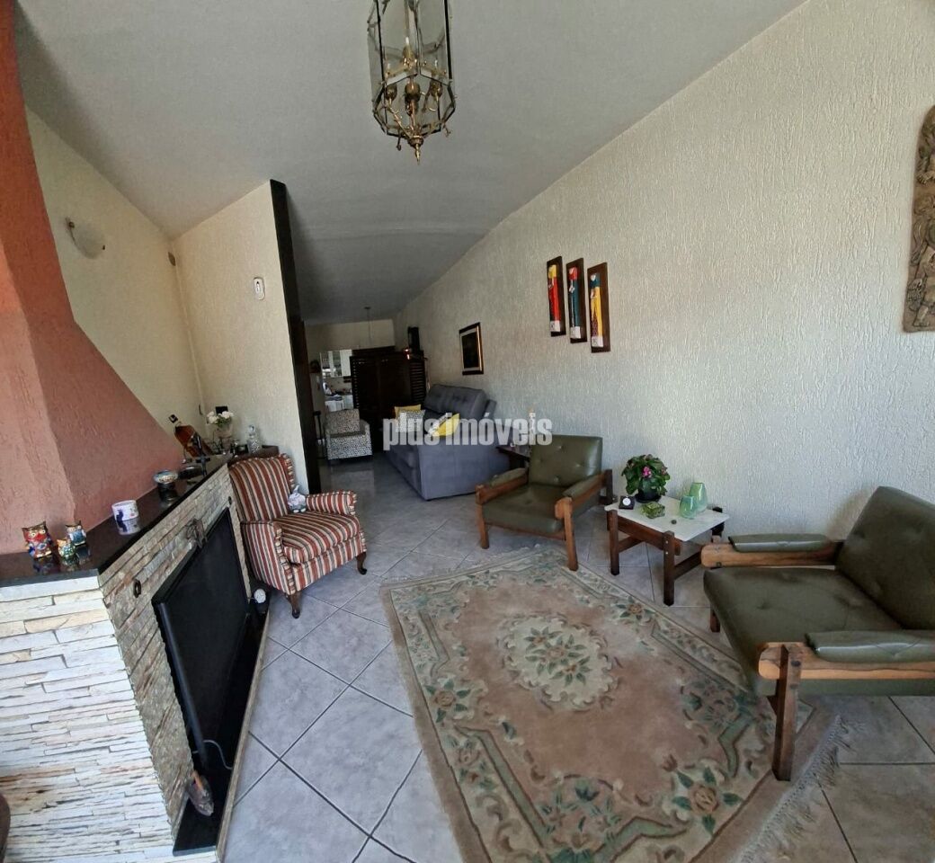 Casa, 3 quartos, 250 m² - Foto 2