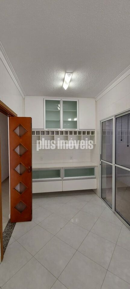 Casa, 4 quartos, 230 m² - Foto 35