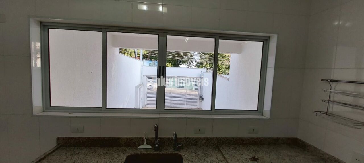 Casa, 4 quartos, 230 m² - Foto 25