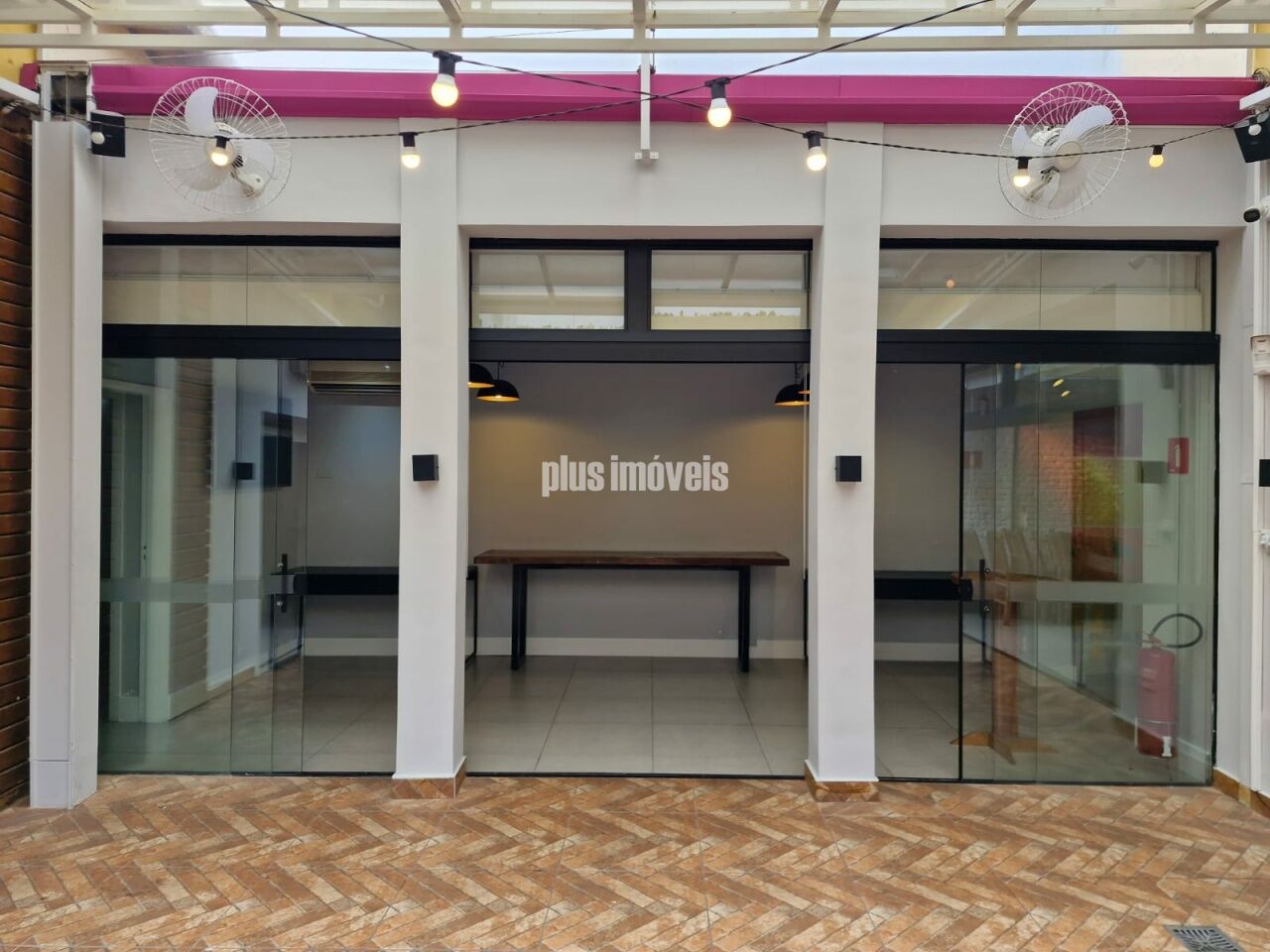 Casa, 5 quartos, 290 m² - Foto 3