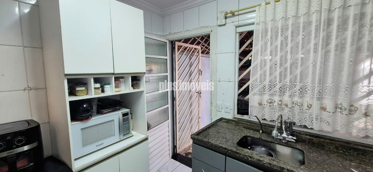 Casa, 3 quartos, 130 m² - Foto 3