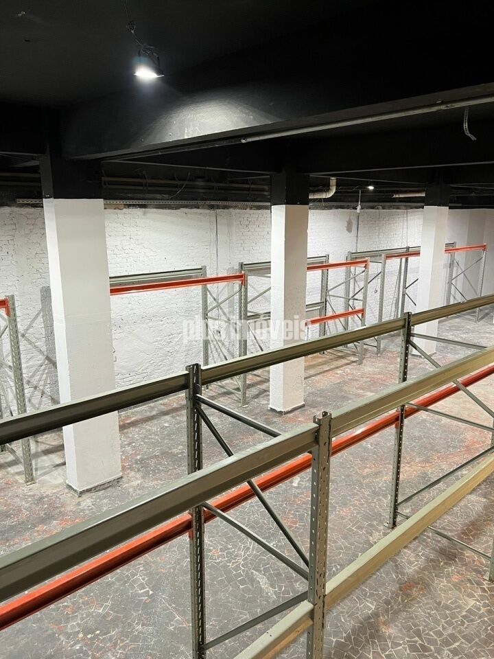 Loja-Salão, 605 m² - Foto 1
