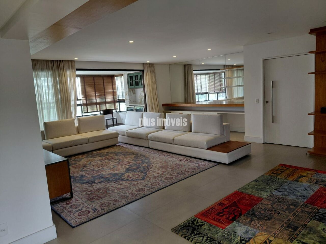 Apartamento, 3 quartos, 187 m² - Foto 1