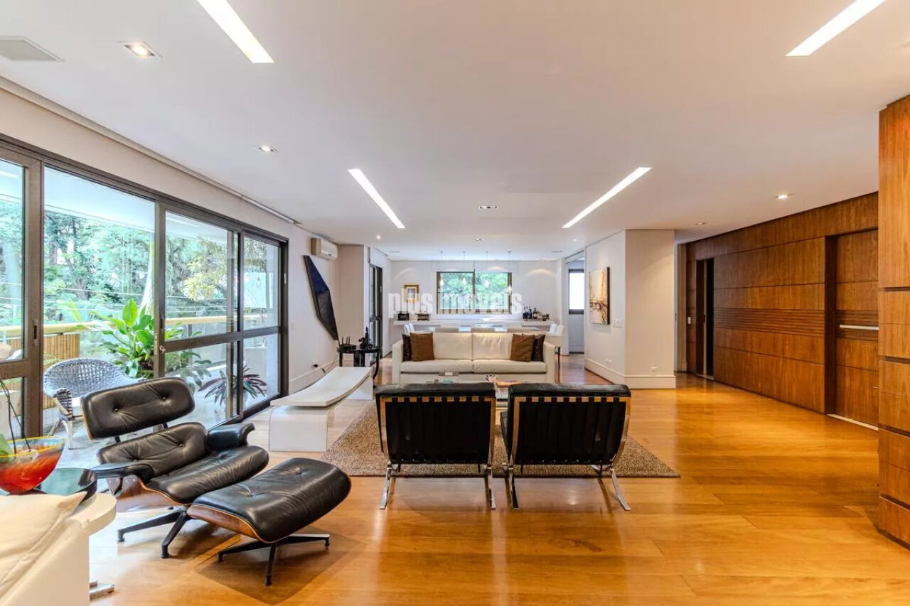 Apartamento, 3 quartos, 303 m² - Foto 1