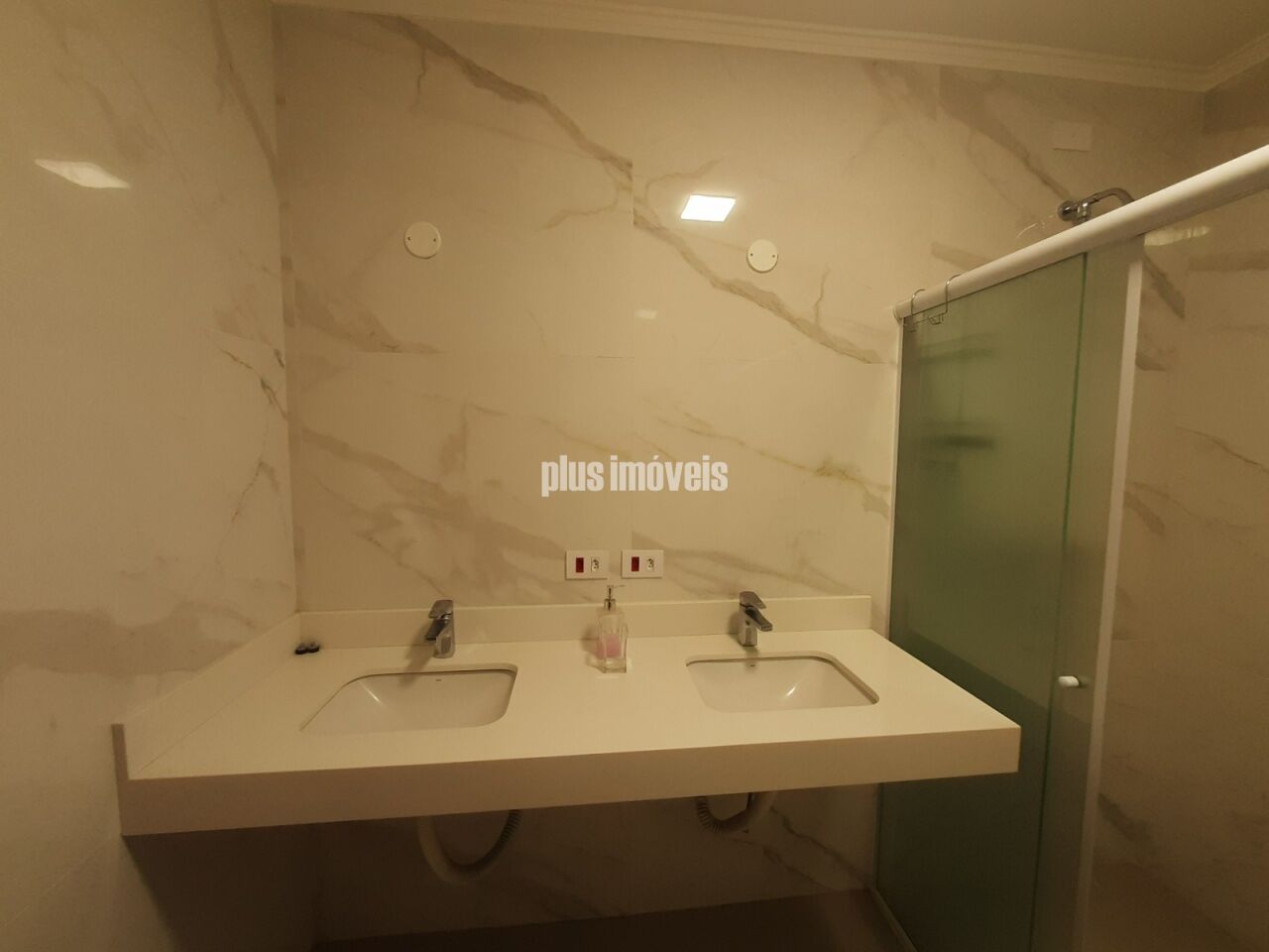 Casa, 3 quartos, 250 m² - Foto 29