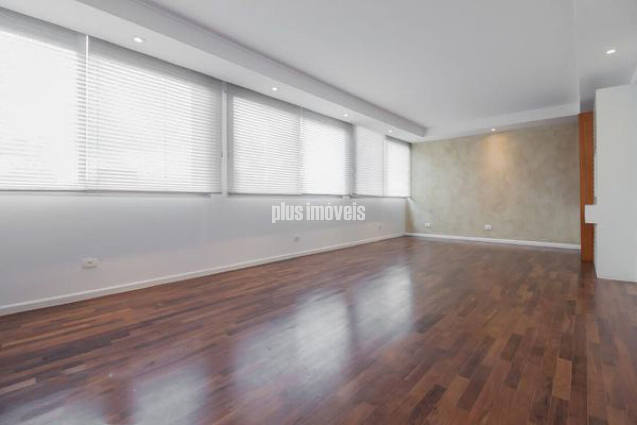 Apartamento, 3 quartos, 140 m² - Foto 1