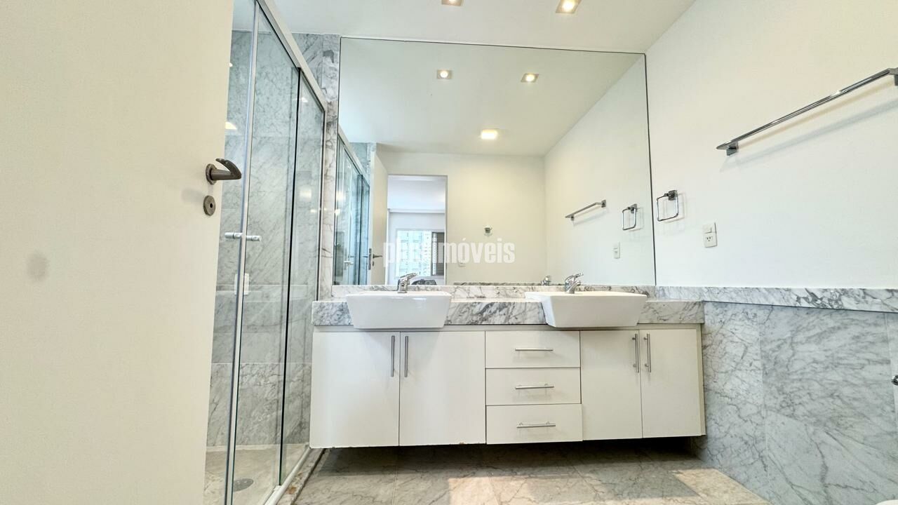Apartamento, 3 quartos, 140 m² - Foto 29