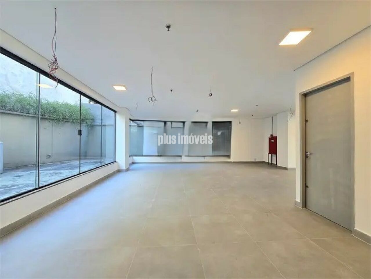 Loja-Salão, 110 m² - Foto 1