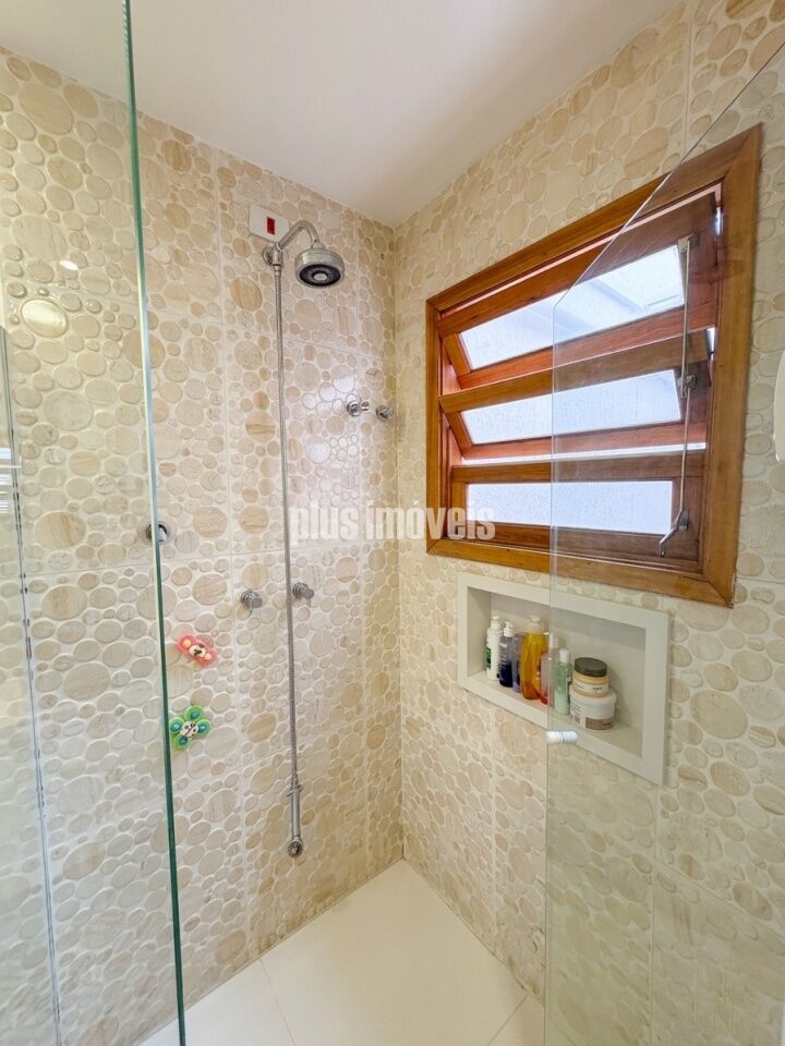 Casa, 3 quartos, 195 m² - Foto 34