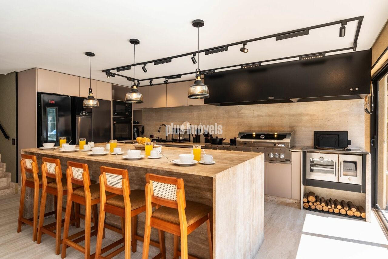 Casa, 3 quartos, 330 m² - Foto 13