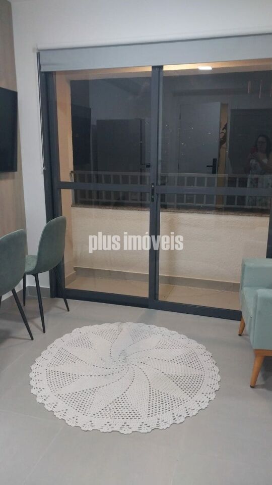 Apartamento, 1 quarto, 27 m² - Foto 2
