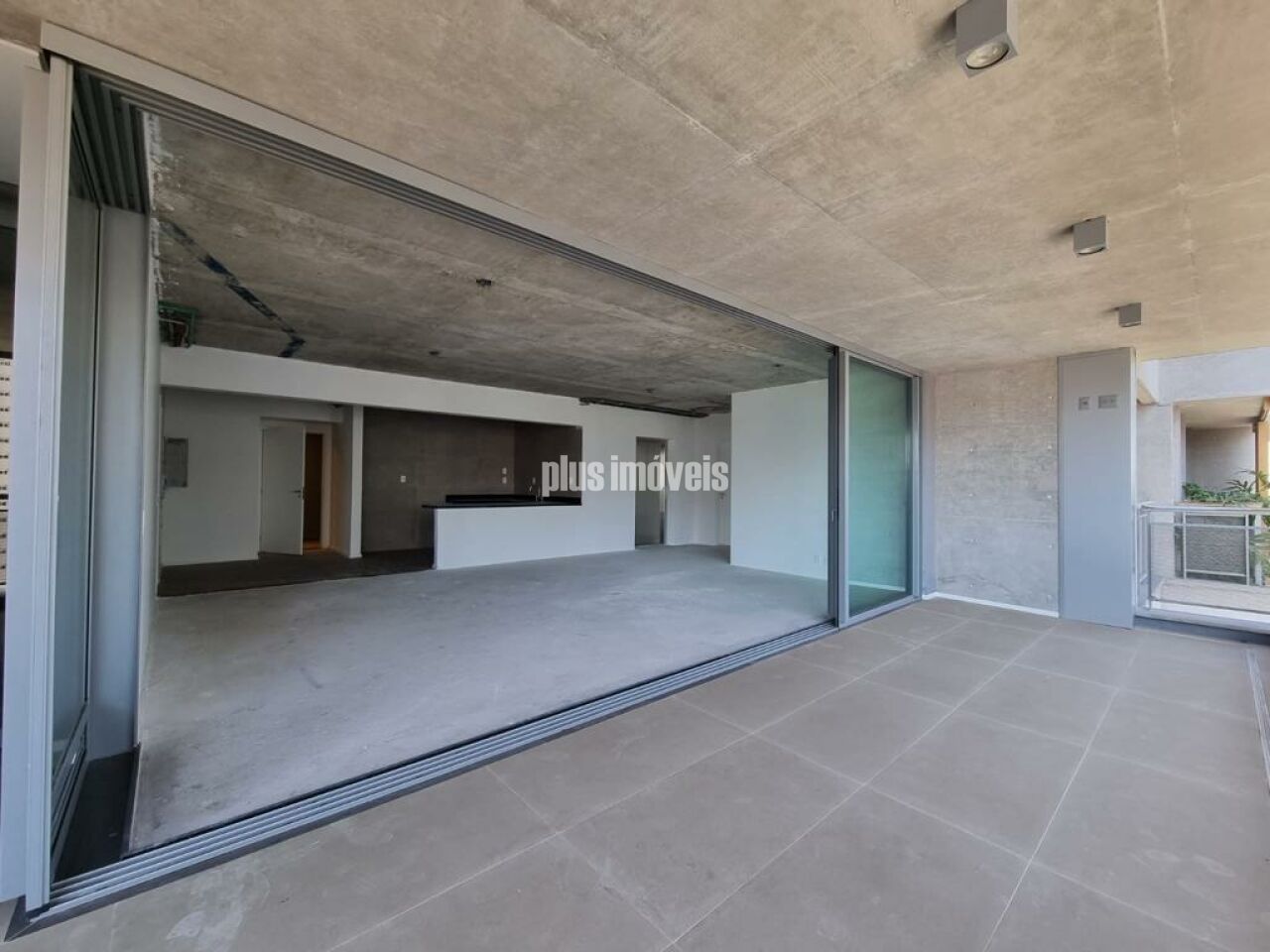 Apartamento, 3 quartos, 197 m² - Foto 2