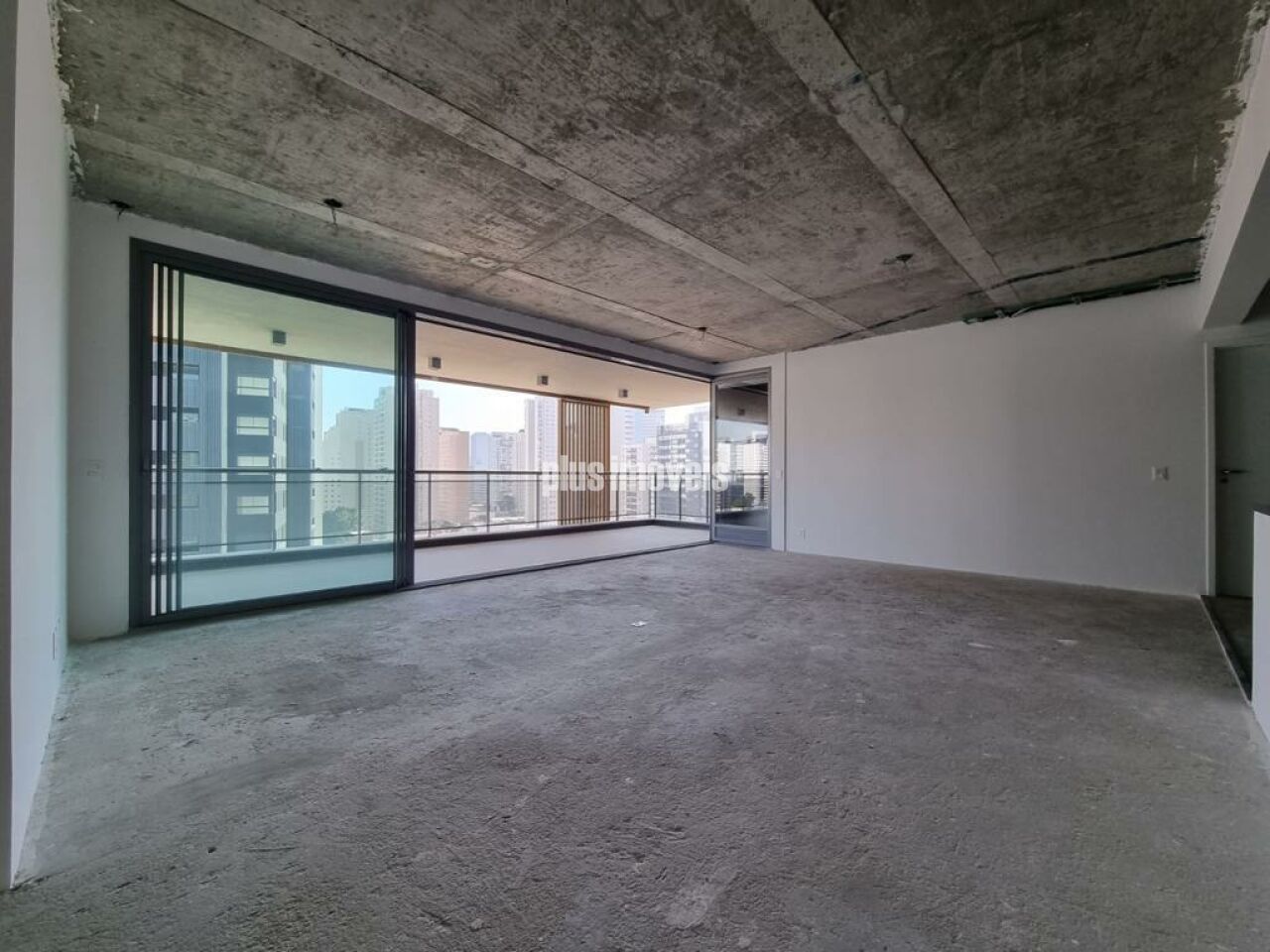 Apartamento, 3 quartos, 197 m² - Foto 1