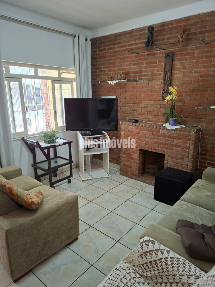 Casa, 5 quartos, 180 m² - Foto 2