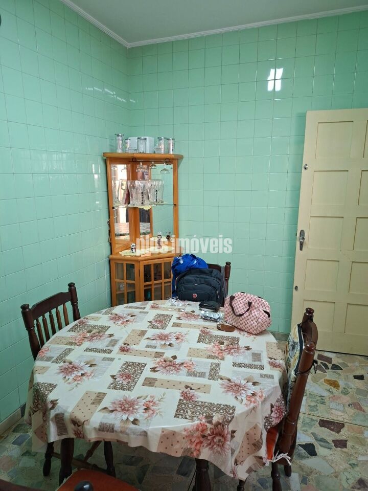 Casa, 5 quartos, 180 m² - Foto 4