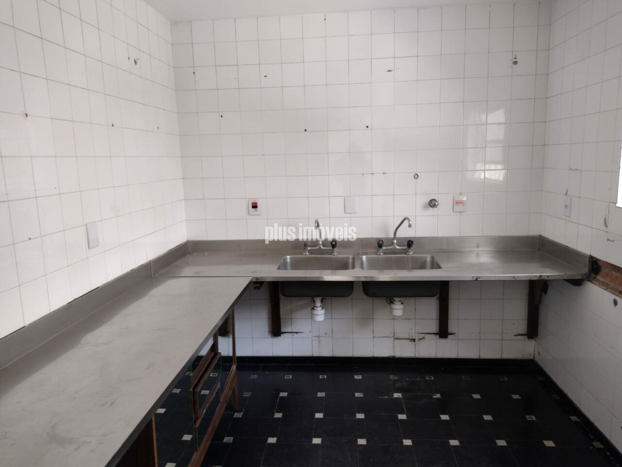 Casa, 1 quarto, 268 m² - Foto 40