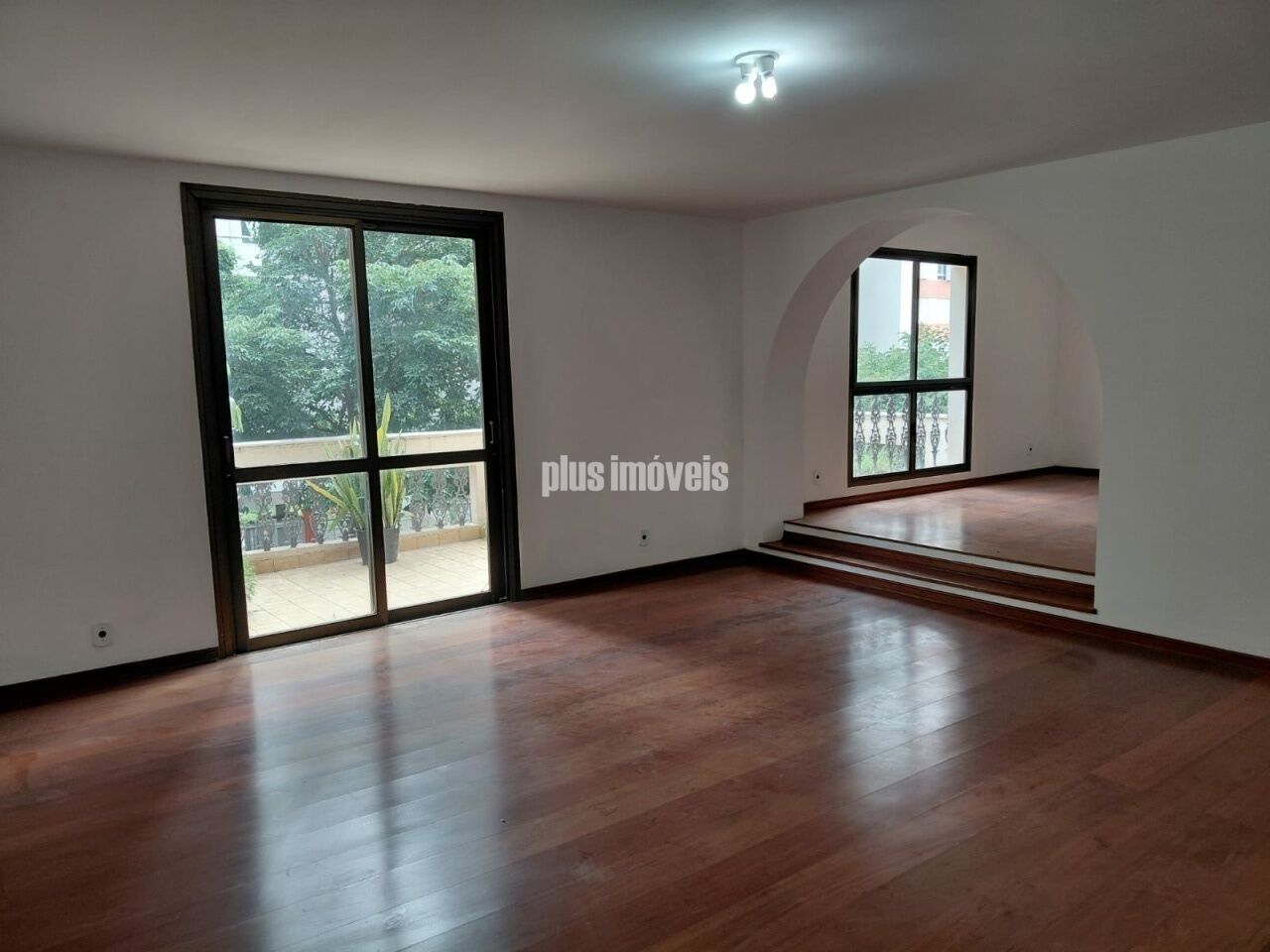 Apartamento, 3 quartos, 200 m² - Foto 1
