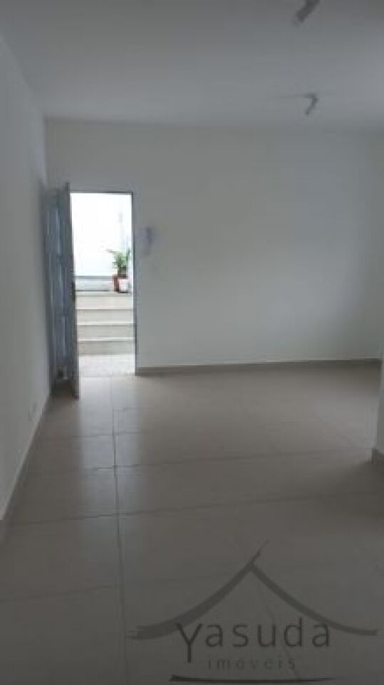 Condomínio para Locação - Vila Firmiano Pinto