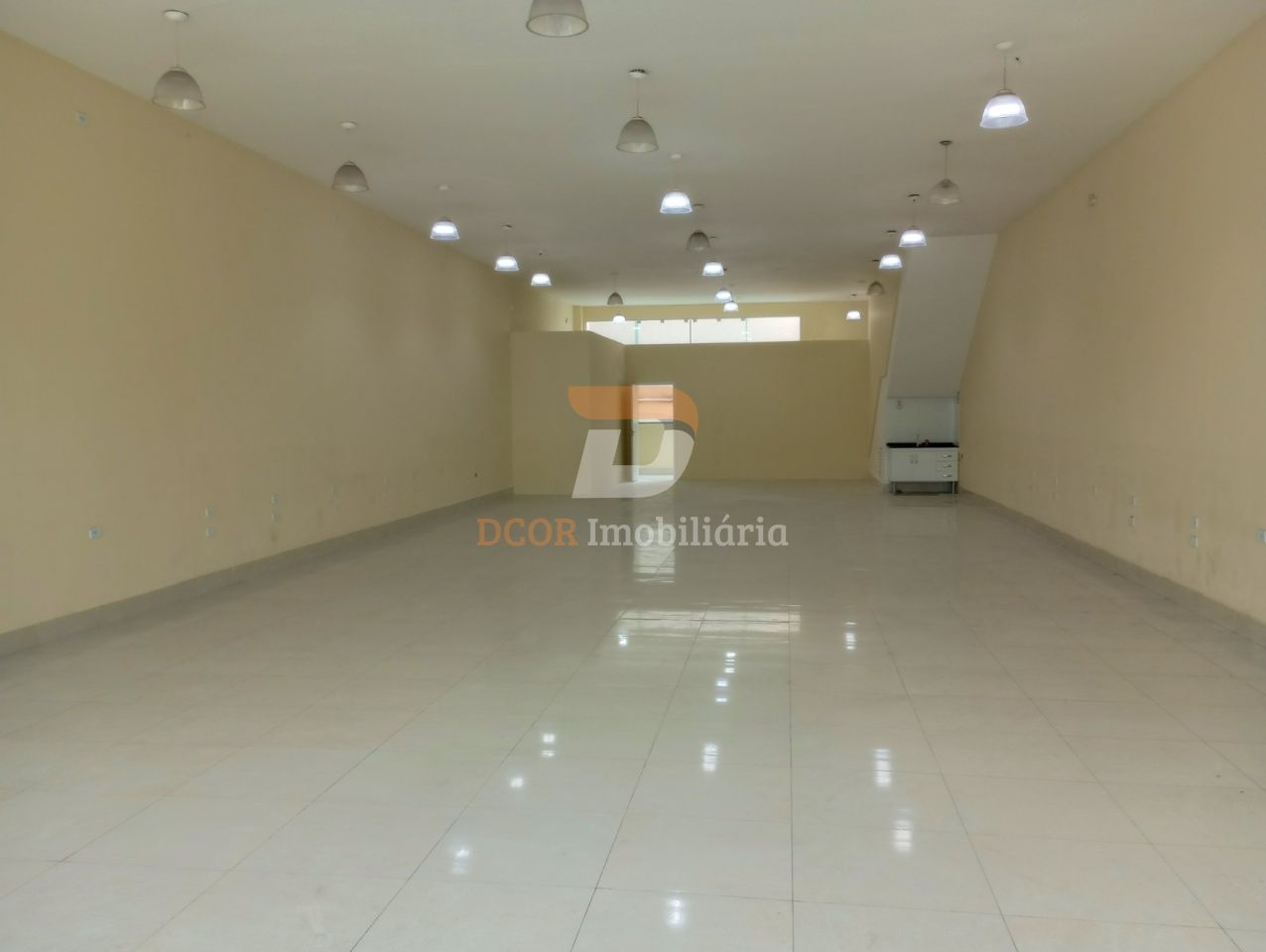 Salão Comercial para Locação - Centro