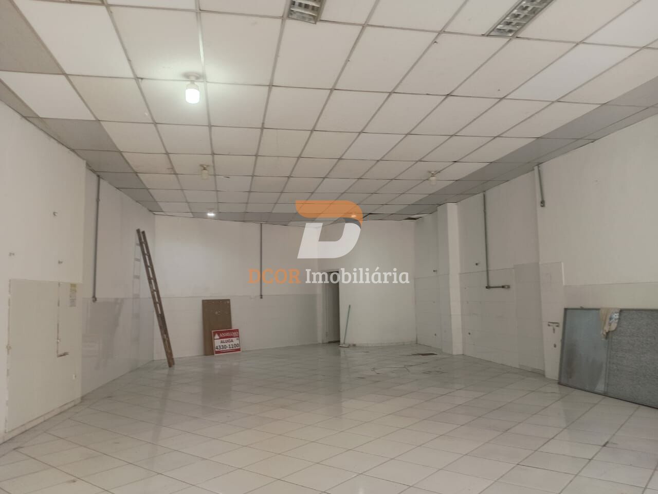 Salão Comercial para Venda - Centro - SBC