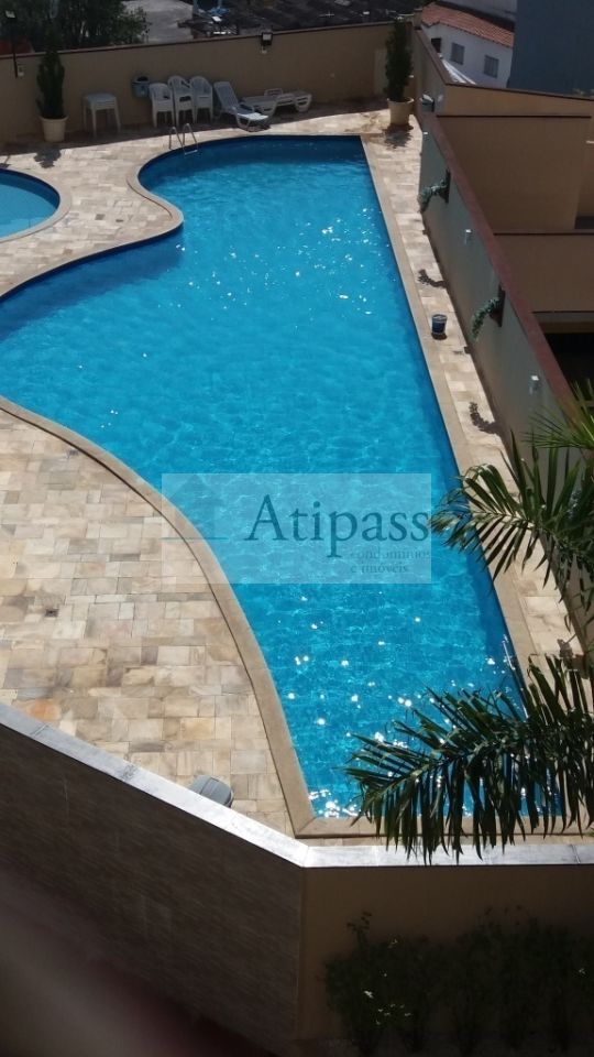 PISCINA GRANDE
