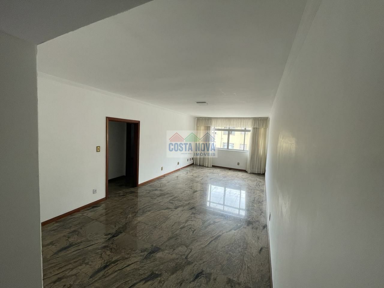 Apartamento, 3 quartos, 100 m² - Foto 1