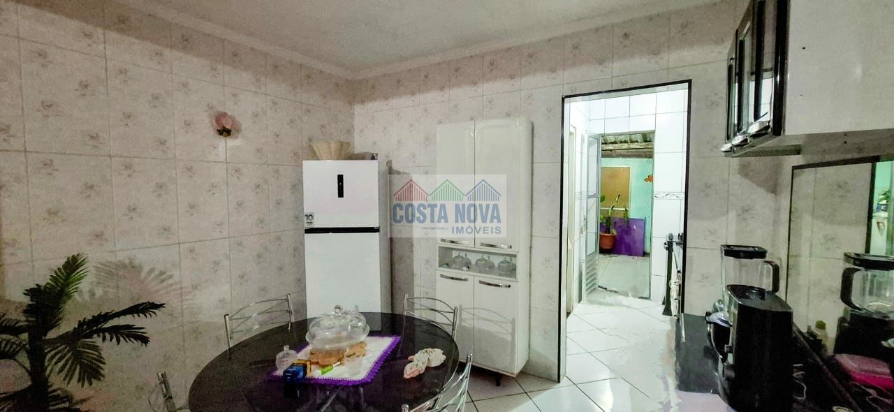 Casa à venda com 1 quarto, 80m² - Foto 5