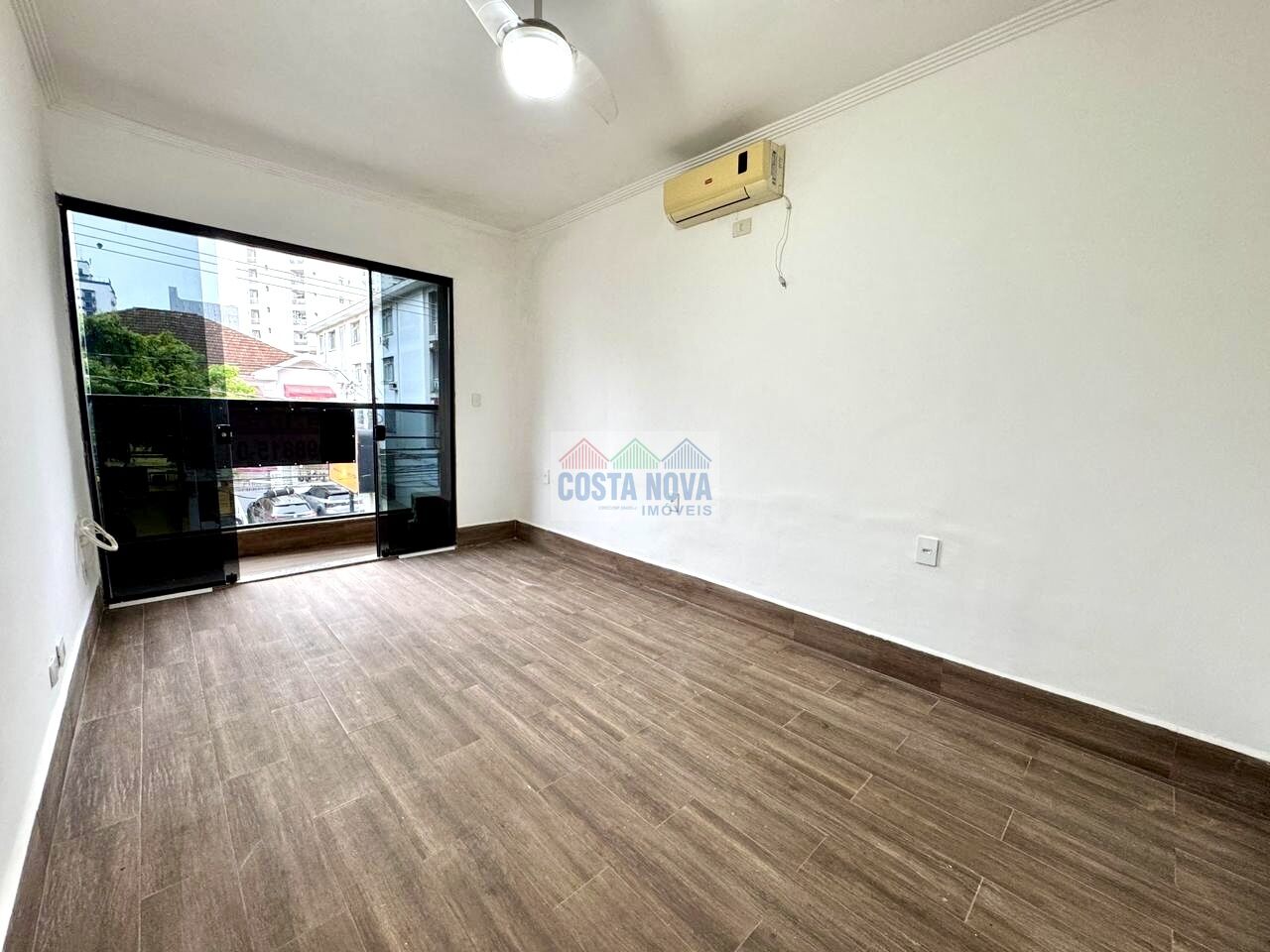 Casa, 3 quartos, 240 m² - Foto 2