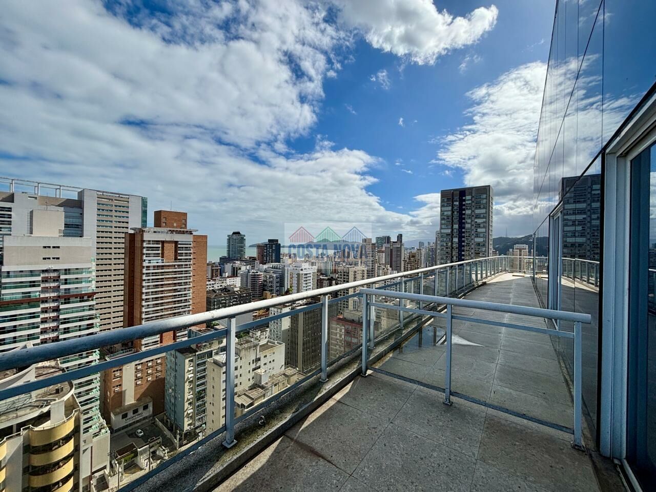 Sala-Conjunto, 645 m² - Foto 4