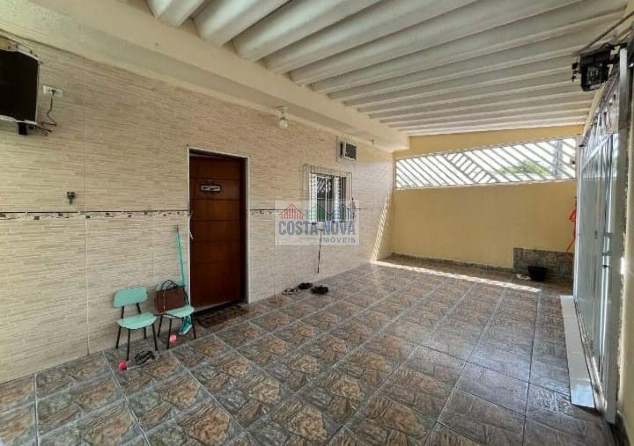 Casa, 3 quartos, 180 m² - Foto 2