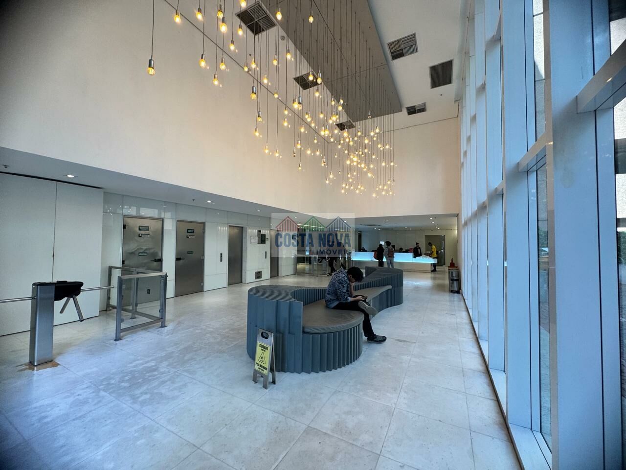 Sala-Conjunto, 645 m² - Foto 4