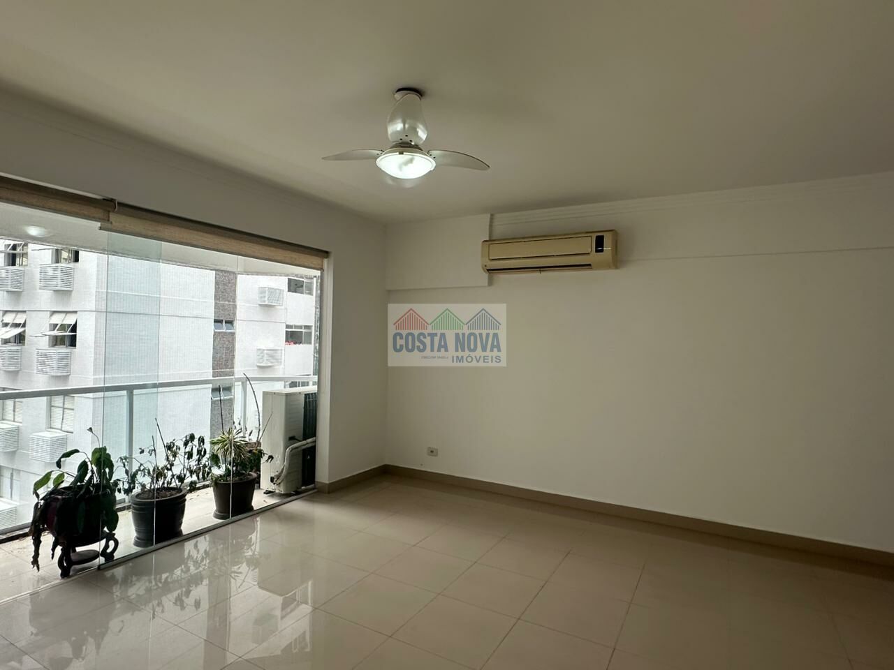 Apartamento, 4 quartos, 220 m² - Foto 1
