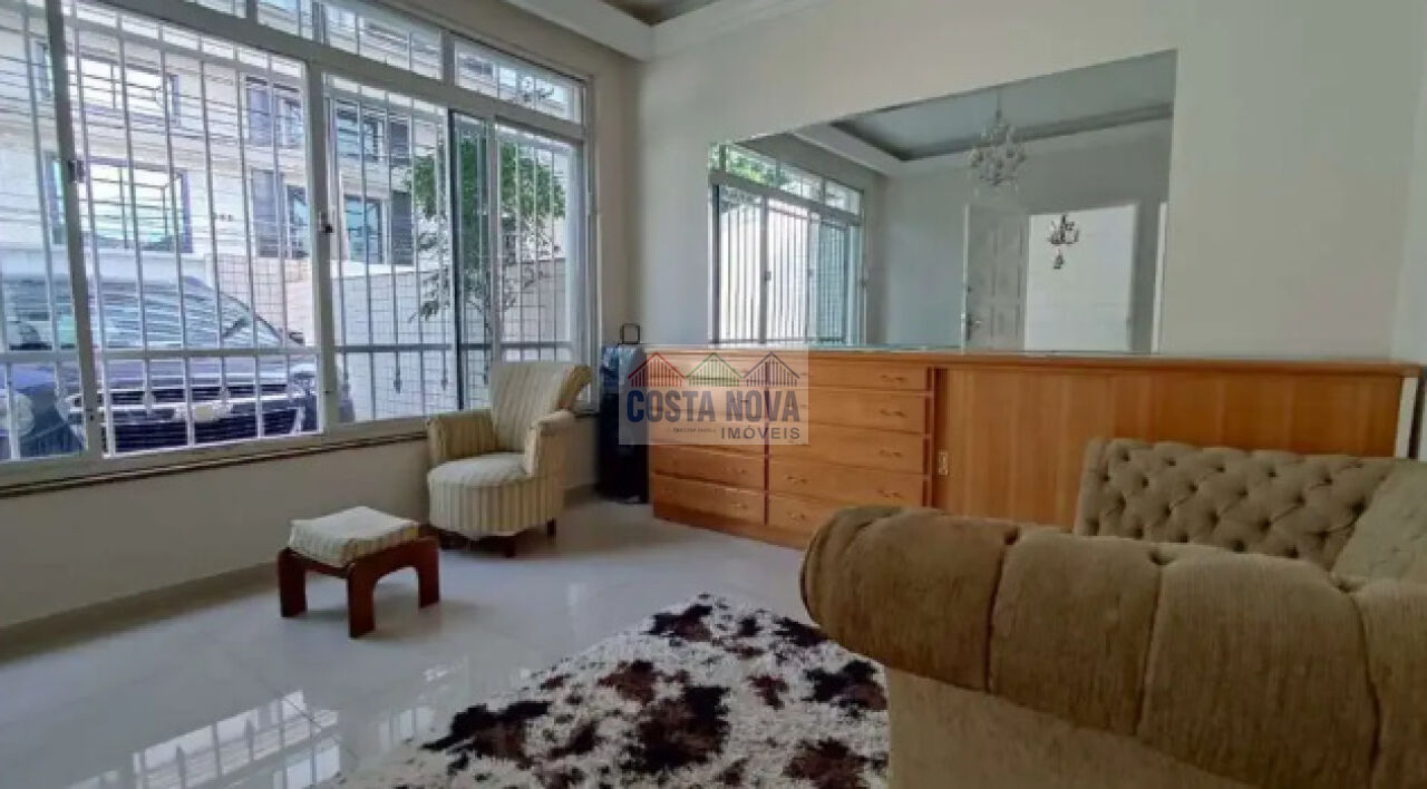 Casa, 3 quartos, 193 m² - Foto 1