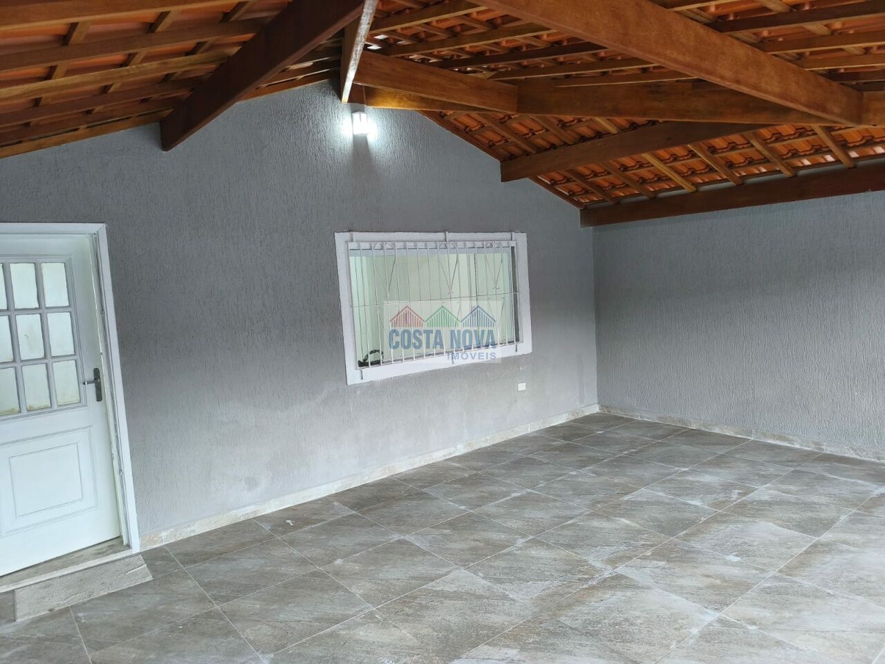Casa, 2 quartos, 105 m² - Foto 1