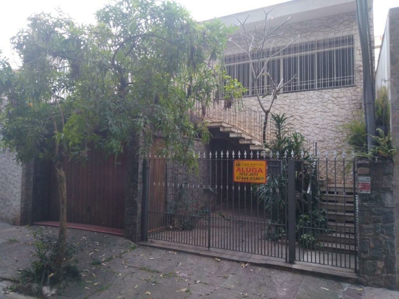 Casa Assobradada para Locação - Vila Ipojuca