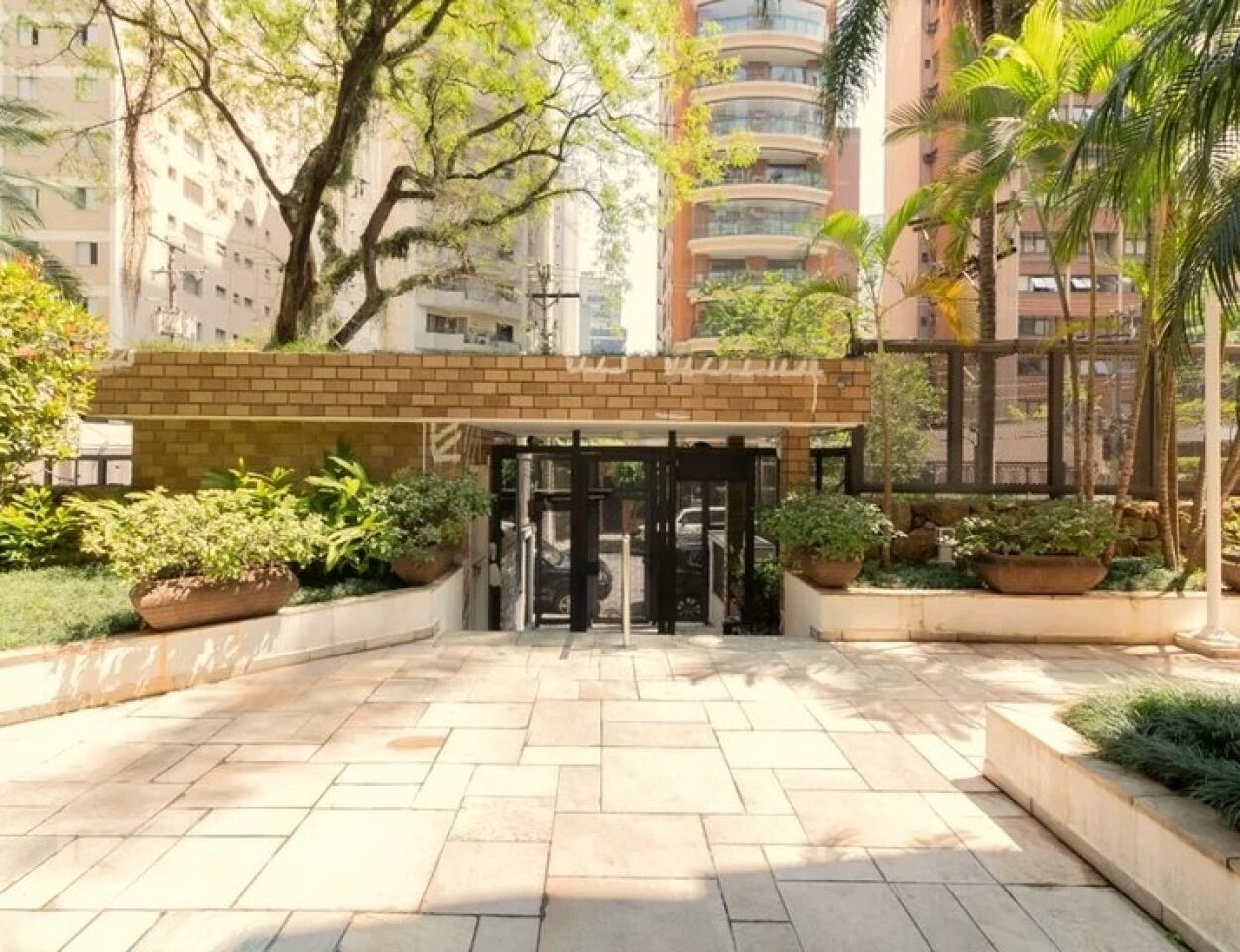 Apartamento para Locação - MOEMA